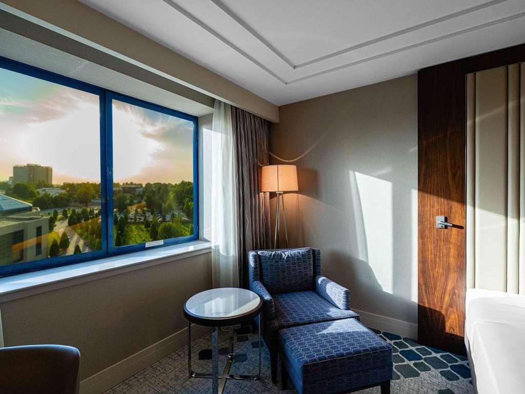 Moevenpick Hotel Tachkent Chambre photo